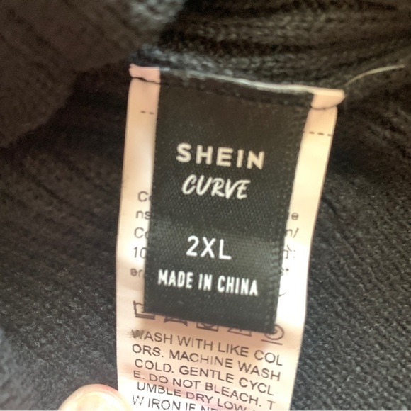 Shein Curve Cutout Cropped Knit Top - Picture 9 of 9